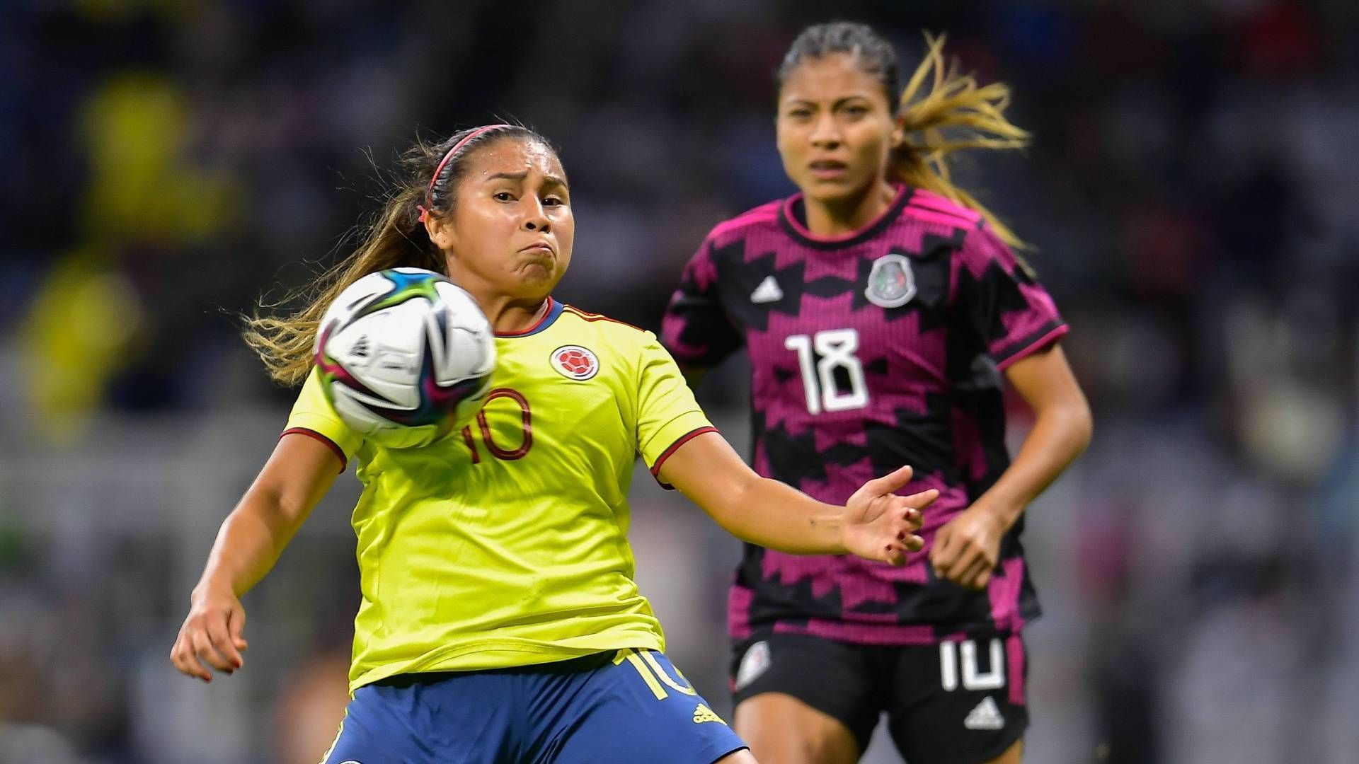 
                <strong>Gruppe H: Kolumbien - Leicy Santos</strong><br>
                Die 27 Jahre alte Spielmacherin Leicy Santos ist auch bei ihrem Klub Atletico Madrid eine der besten Spielerinnen, auf die Nummer 10 sind bei den Kolumbianerinnen alle Augen gerichtet.
              
