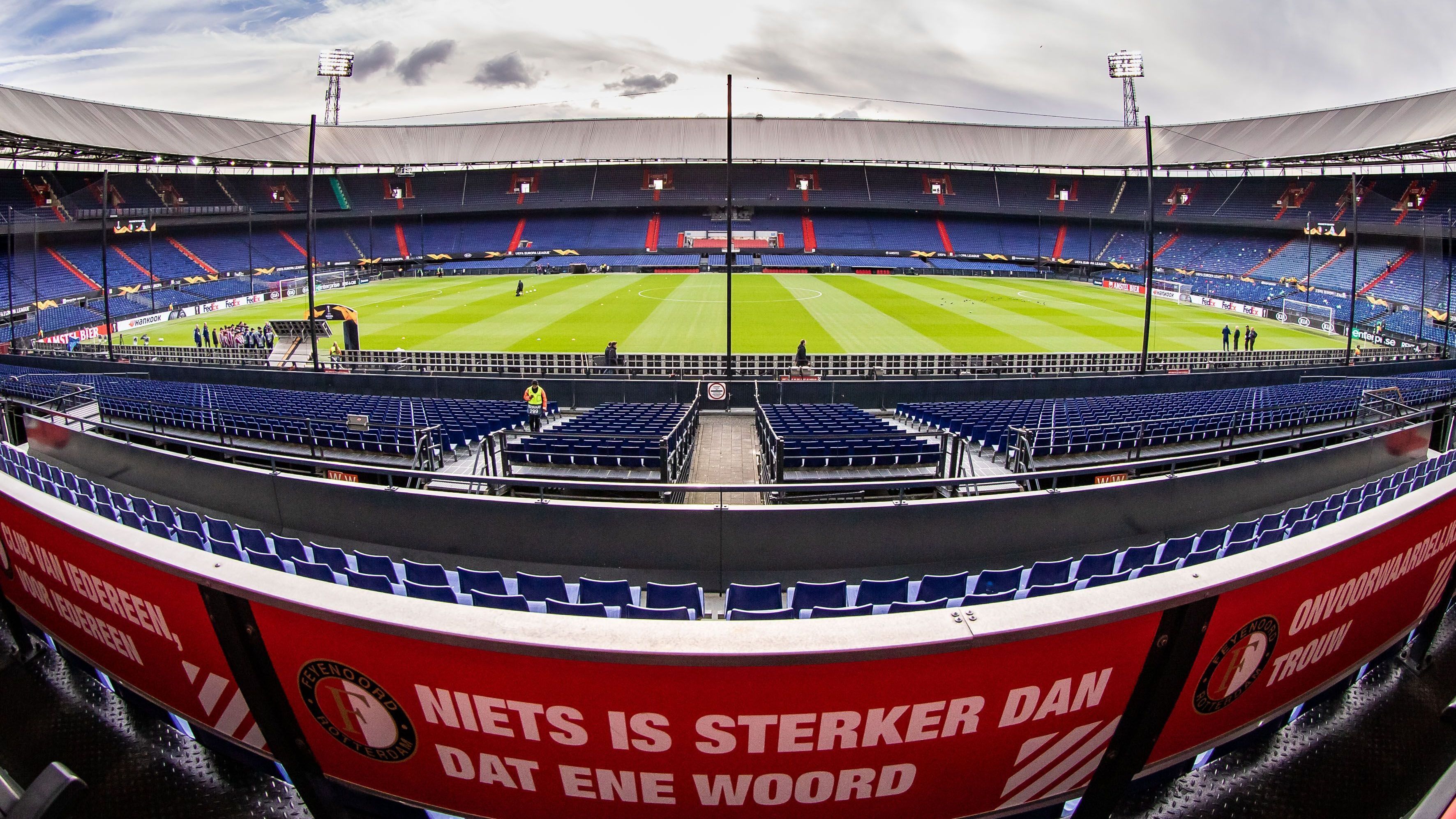 <strong>31. Platz: De Kuip (Ø 47.083 Zuschauer)<br></strong>Stadt: Rotterdam (Niederlande)<br>Klub: Feyenoord