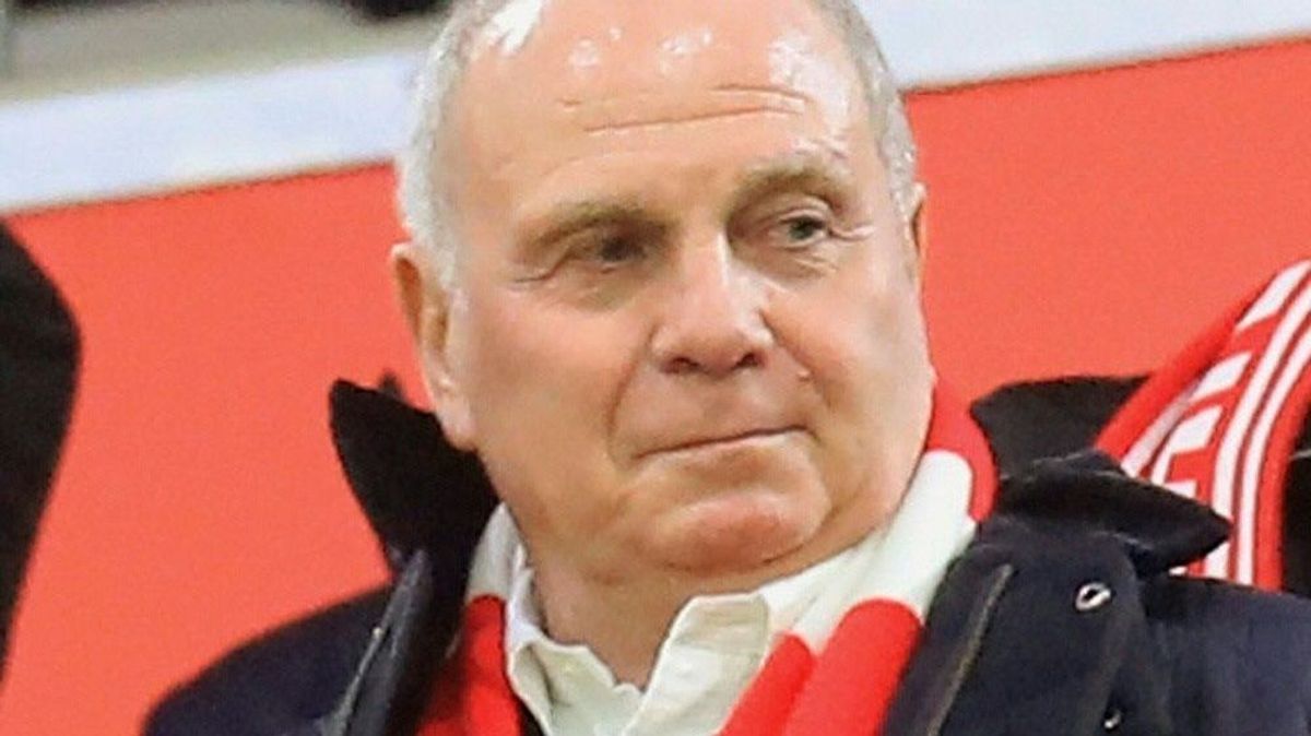 Hoeneß strebt Vieraugengespräch mit Löw an