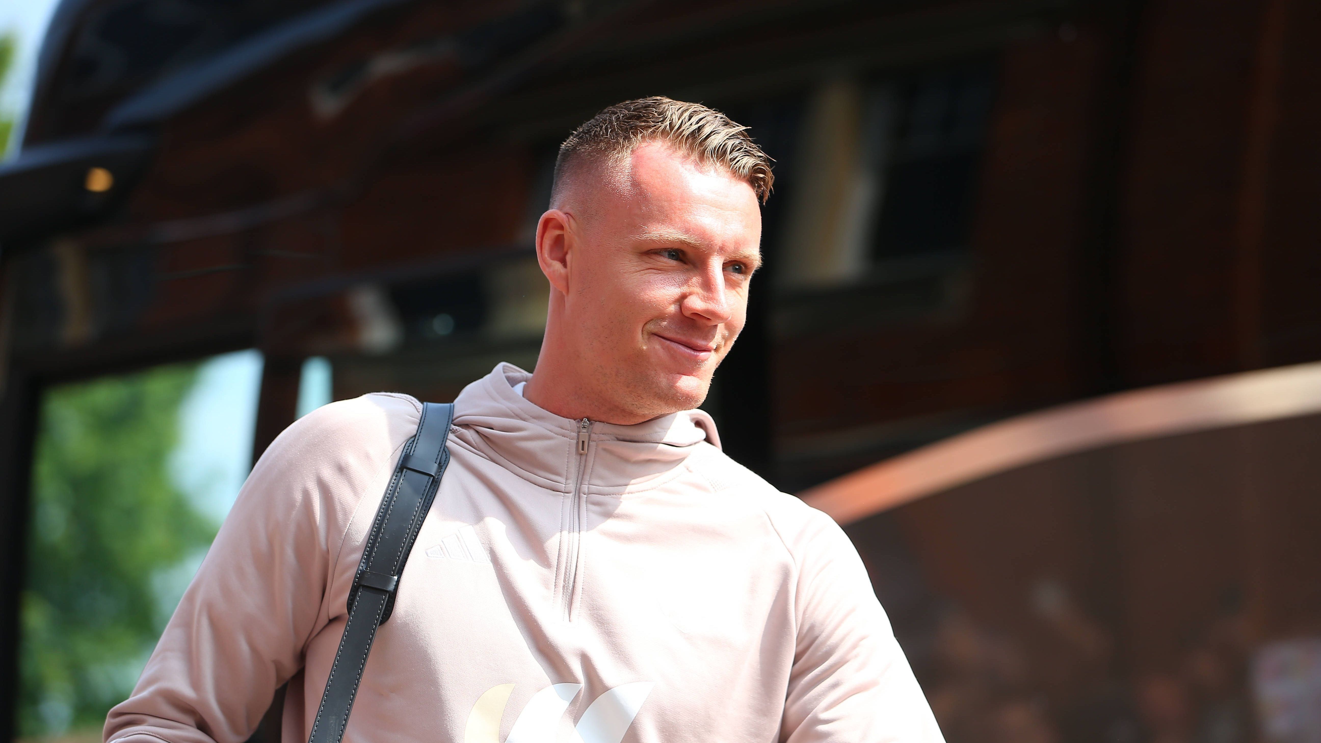 <strong>Torwart: Bernd Leno (FC Fulham)</strong><br>Der Torwart musste verletzungsbedingt absagen, wäre ansonsten im Kader gewesen.