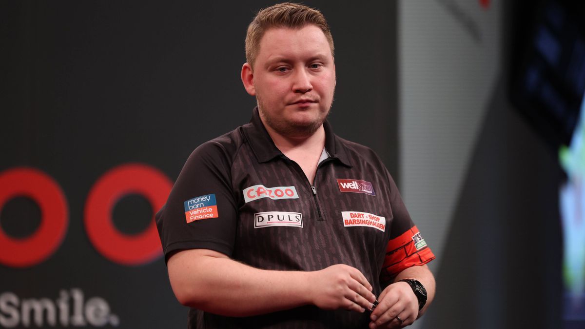 2nd February 2024, Marshall Arena, Milton Keynes, England; 2024 PDC Cazoo Darts Masters Day 1; Martin Schindler during his loss in the match against Dave Chisnall PUBLICATIONxNOTxINxUK ActionPlus12...