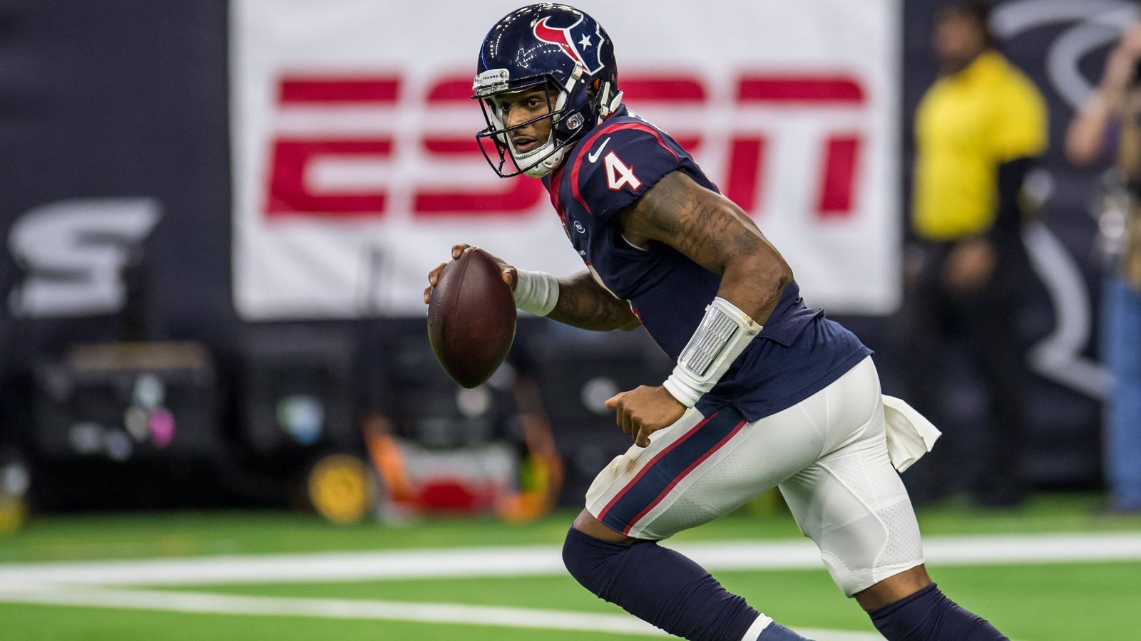 
                <strong>Houston Texans</strong><br>
                Start Training Camp für Rookies: 21. JuliStart Training Camp für Veteranen:  24. JuliOrt: Houston Methodist Training Center, Houston, TexasErstes Preseason Spiel: 9. at Green Bay Packers
              