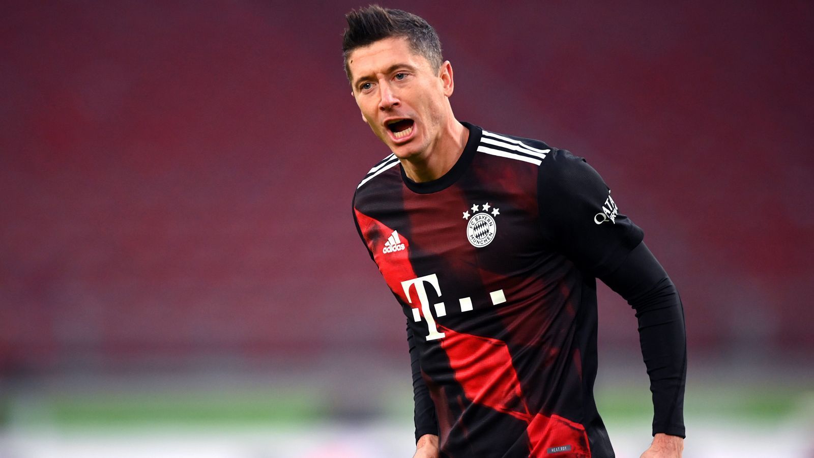 
                <strong>Robert Lewandowski</strong><br>
                Position: Angriff - Verein: FC Bayern München
              