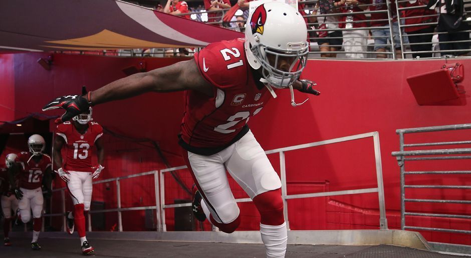 
                <strong>Patrick Peterson (Cornerback)</strong><br>
                Arizona Cardinals - Patrick Peterson (Cornerback): In der vergangenen Spielzeit nahm Peterson nach einigen Trainingseinheiten an der wöchentlichen Quarterback-Challenge teil, bei der er neben den anderen Signal Callern aus verschiedenen Positionen in eine Tonne werfen musste. Im absoluten Notfall könnte er als Backup einspringen.
              