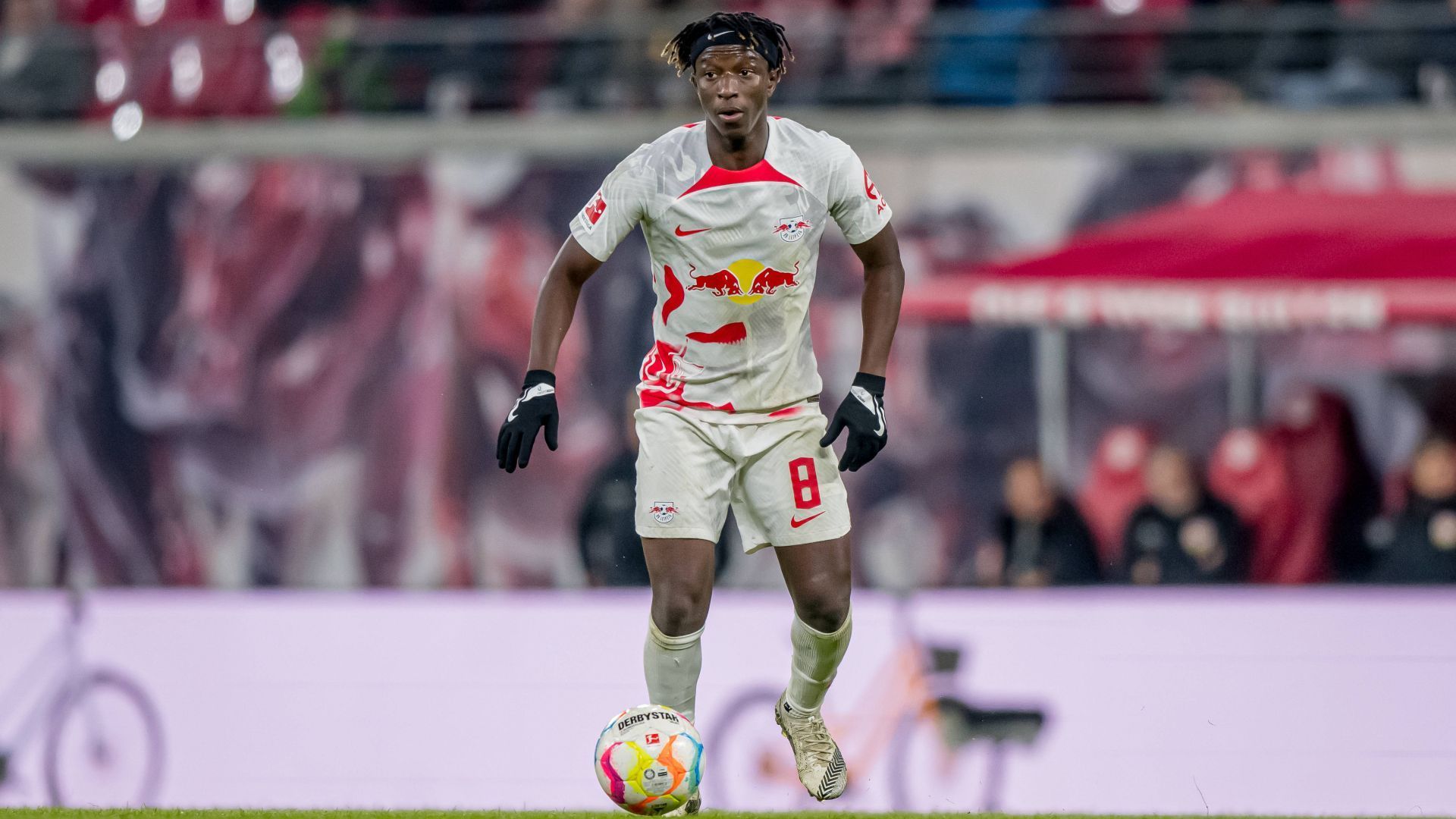 
                <strong>Amadou Haidara</strong><br>
                Der malische Mittelfeldspieler kommt in der 82. Minute für Schlager ins Spiel. ran-Note: ohne Bewertung
              