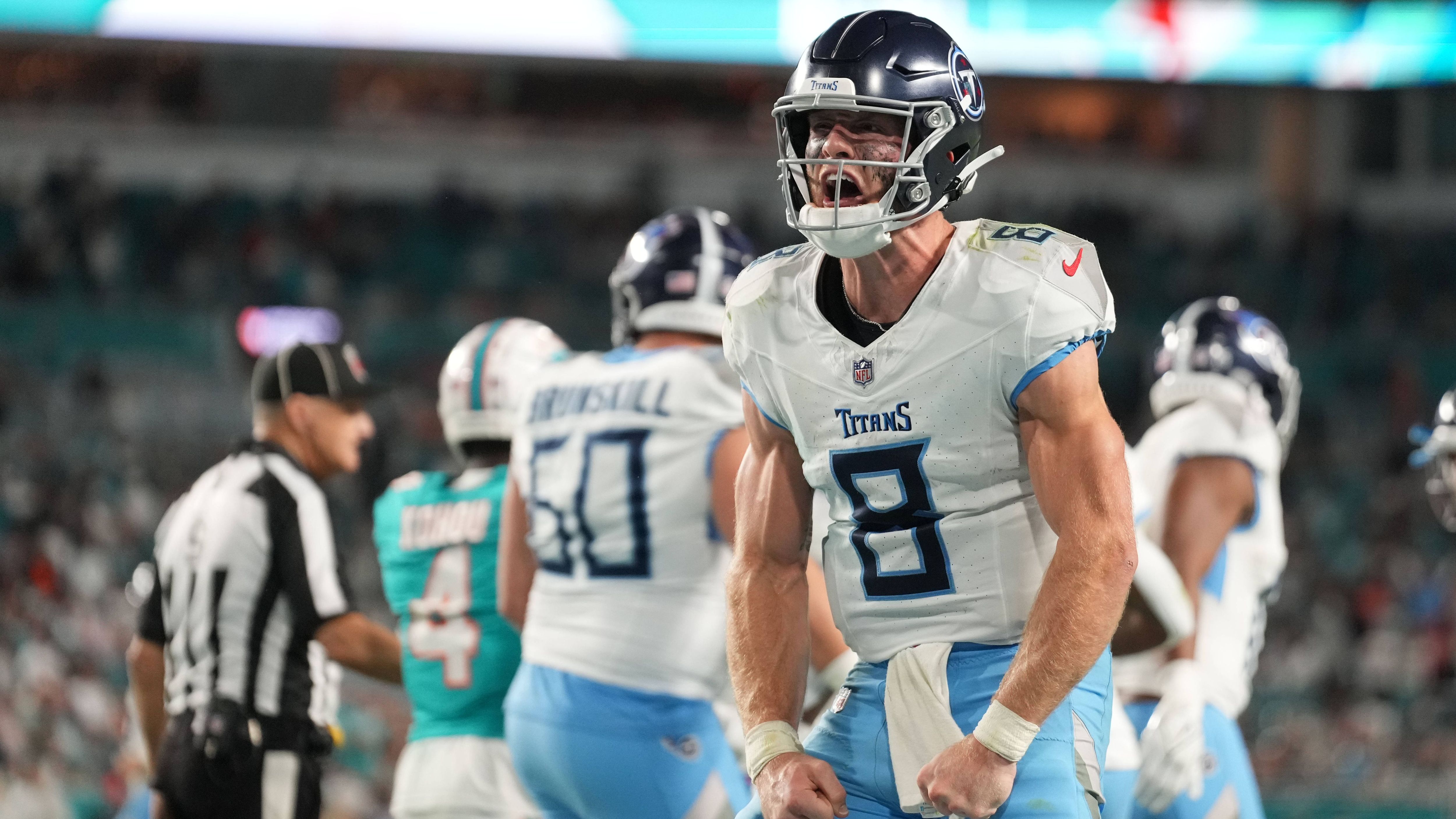 <strong>Gewinner: Will Levis (Tennessee Titans)<br></strong>Nach einem Traumdebüt mit vier Touchdowns ist es verdächtig ruhig um Will Levis geworden. In Woche 14 jedoch zeigte der Rookie Quarterback wieder, was er drauf hat. Mit zwei perfekten Drives führte er die Titans innerhalb von zwei Minuten zu 15 Punkten und damit zum Sieg über die Miami Dolphins. Chapeau!