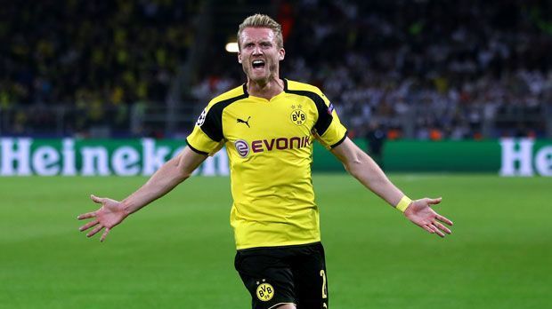 
                <strong>Andre Schürrle</strong><br>
                Andre Schürrle: Es ist noch gar nicht so lange her, da feierte Schürrle nach einer Innenbanddehnung im Knie ein umjubeltes Comeback gegen Real Madrid. Der Einsatz kam aber wohl etwas zu früh, das Knie tat wieder weh und kostete den Weltmeister die nächsten Pflichtspiele, unter anderem die WM-Quali mit Deutschland. Für das Spiel gegen Berlin rechnet Tuchel laut "kicker"-Informationen aber wieder mit dem 25-Jährigen.
              