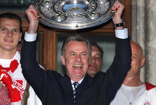 
                <strong>Co-Trainer: Ottmar Hitzfeld</strong><br>
                Ottmar Hitzfeld: Spiele als Bayern-Trainer: 393; Champions-League-Sieger 2001; Deutscher Meister 1999, 2000, 2001, 2003, 2008; DFB-Pokal 2000, 2003, 2008.
              