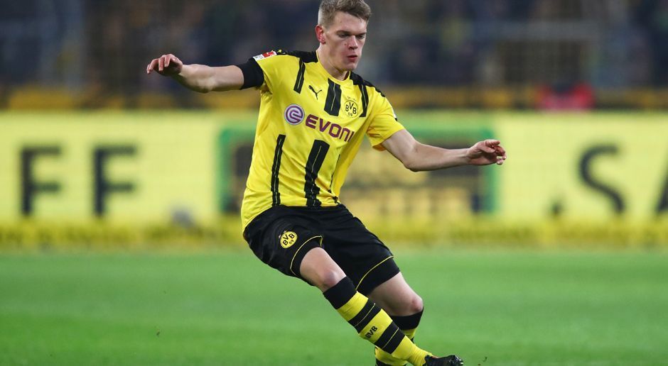 
                <strong>Matthias Ginter</strong><br>
                Ließ sich vor dem Ausgleich mit einem Beinschuss düpieren, machte auch sonst nicht immer einen sicheren Eindruck in der Dortmunder Defensive. Blieb unter dem Strich blass. ran-Note: 4
              