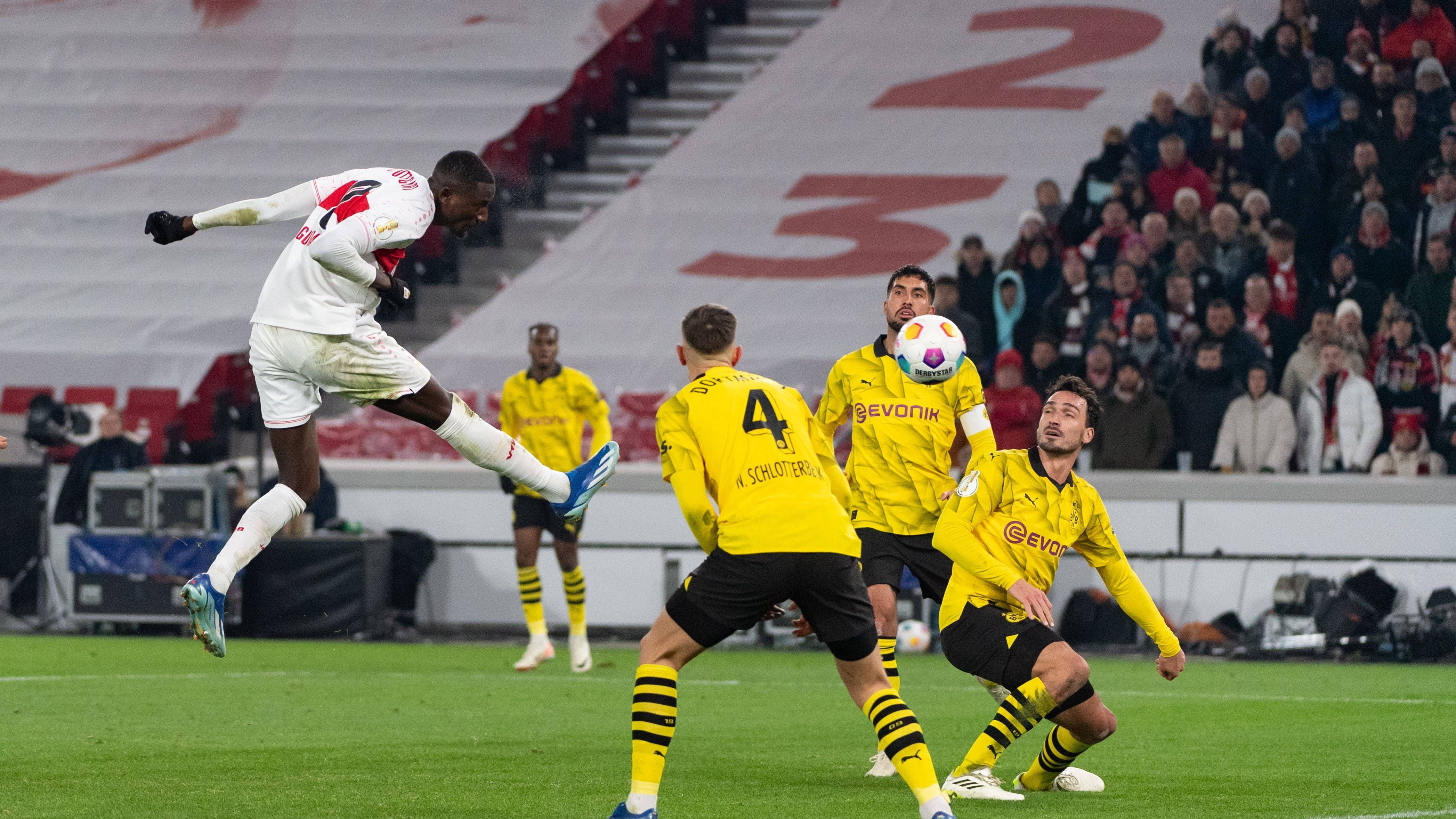 Der VfB Stuttgart überflügelt Borussia Dortmund zum zweiten Mal binnen weniger Wochen und steht nach einem 2:0-Sieg gegen den BVB im Pokal-Viertelfinale. Die VfB-Offensive glänzt und hätte sogar noch mehr Tore erzielen können. Der BVB zeigt sich seltsam passiv. Die Spieler beider Teams in der Einzelkritik.