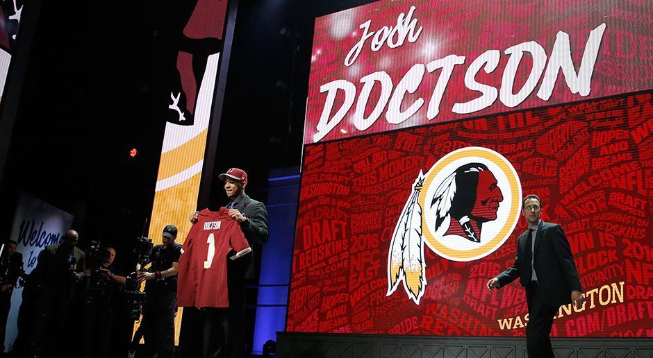 
                <strong>Josh Doctson (Washington Redskins)</strong><br>
                Entwarnung bei den Washington Redskins: Rookie Josh Doctson konnte am Donnerstag nach seiner Sehnenverletzung wieder voll trainieren und steht dem Team demnach auch am ersten Spieltag zur Verfügung.
              