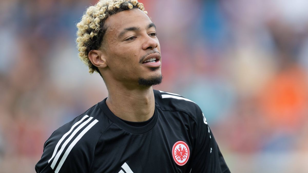 FSV Frankfurt - Eintracht Frankfurt, Testspiel Hugo Ekitike (Eintracht Frankfurt, 11). Testspiel zwischen dem FSV Frankfurt und Eintracht Frankfurt am 19. Juli 2025 in der PSD-Bank-Arena in Frankfu...