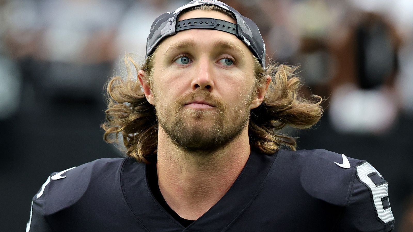 
                <strong>Punter: AJ Cole</strong><br>
                &#x2022; Aktuelle Franchise: Las Vegas Raiders<br>&#x2022; In der NFL seit: 2019<br>
              