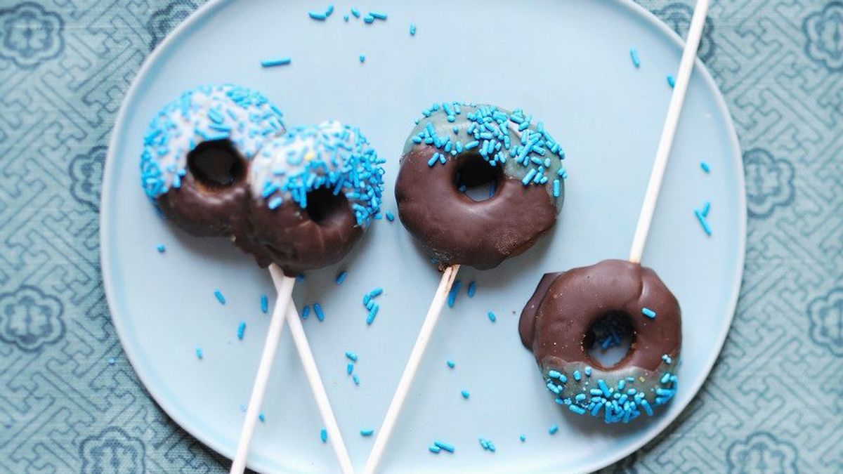 Enie backt: Rezept-Bild Schokodonut Cakepop