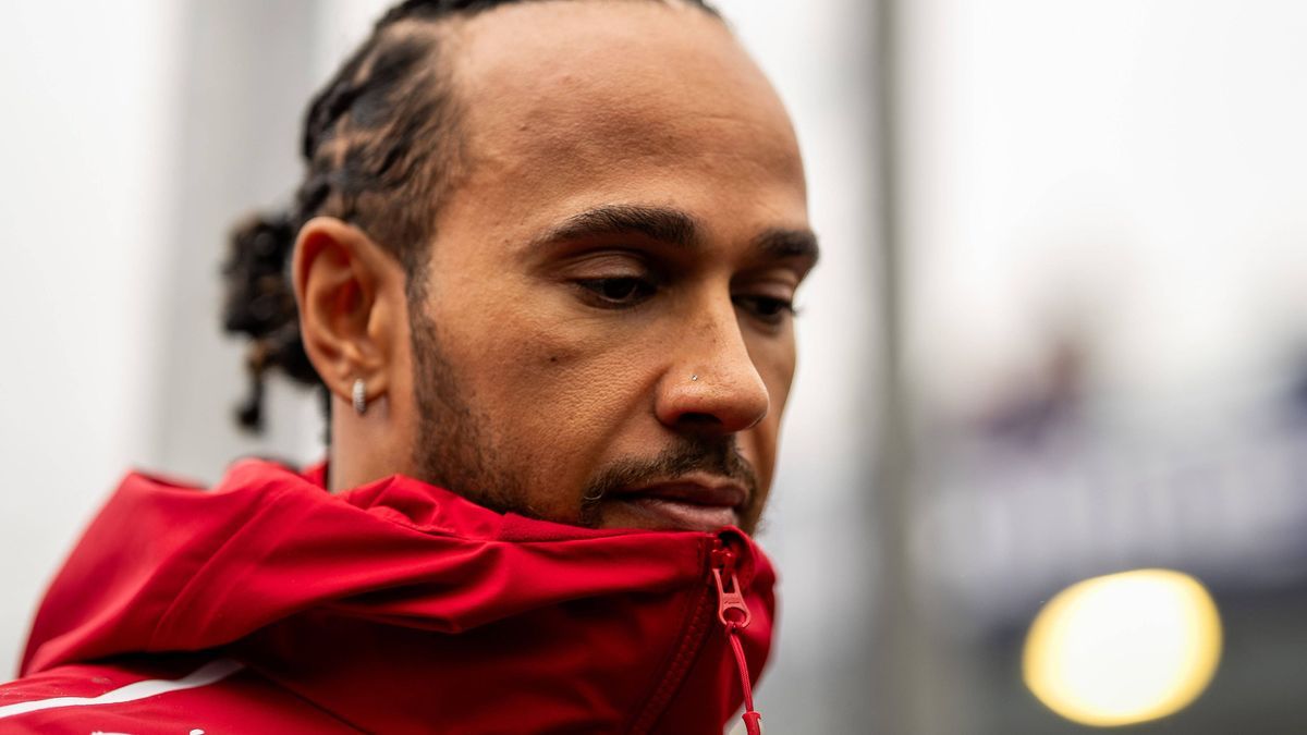 FORMULA 1 AUSTRALIAN GRAND PRIX 2025 RACE DAY LEWIS HAMILTON (GBR) of Scuderia Ferrari 44 during the FORMULA 1 LOUIS VUITTON AUSTRALIAN GRAND PRIX 2025 RACE DAY at Albert Park Circuit, Melbourne, A...