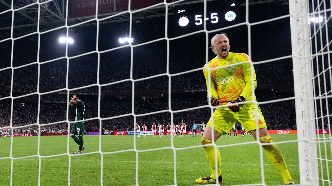 Der Held des Abends: Keeper Remko Pasveer.