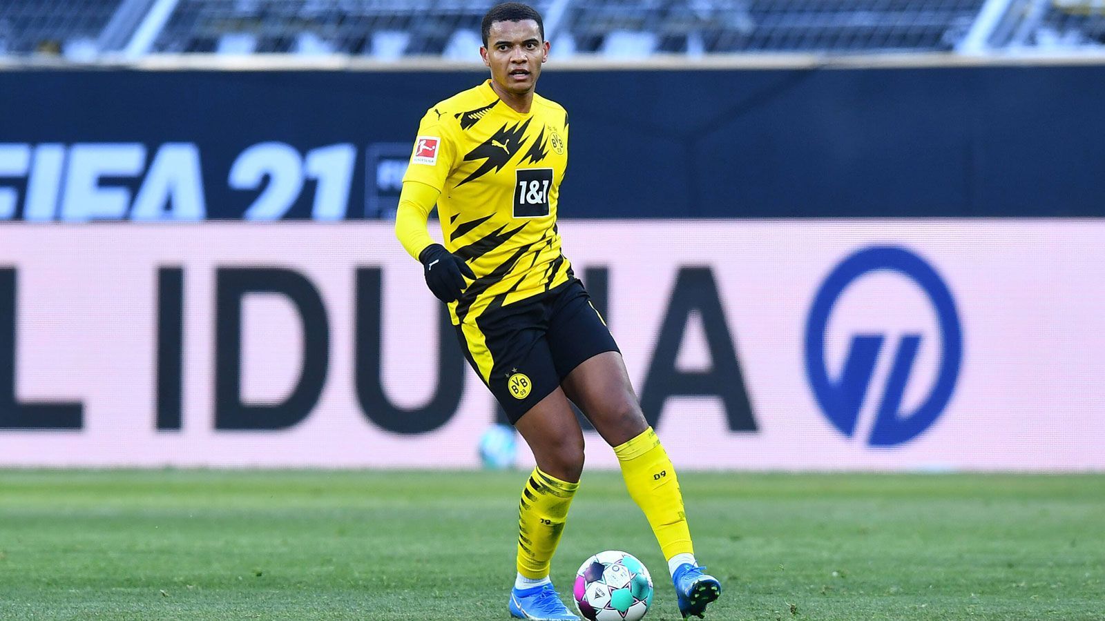 
                <strong>Manuel Akanji</strong><br>
                Glänzt als Zweikampfmonster und ist vor allem in der Luft für die Berliner nicht zu bezwingen (über 80 Prozent am Boden gewonnen, 100 Prozent in der Luft!). Führt die BVB-Statistiken am Ende auch in Sachen Pässe und Ballaktionen an. Enorm souveräner Vortrag. ran-Note: 2
              