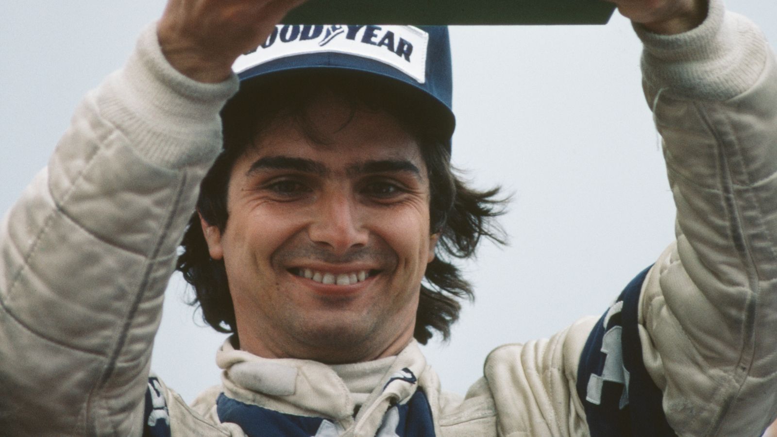 <strong>1981 - Ein Punkt Unterschied - Nelson Piquet 50, Carlos Reutemann 49</strong><br>Reutemann und Piquet wechselten sich häufig damit ab, die Meisterschaft anzuführen. Im letzten Rennen wurde Reutemann nur Achter, während Piquet Fünfter wurde. Das reichte für den knappen Titel aus.