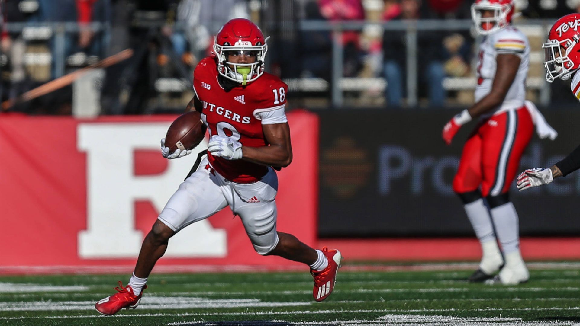 
                <strong>Platz 5: Bo Melton (Rutgers)</strong><br>
                40 Yards in 4,34 Sekunden.
              