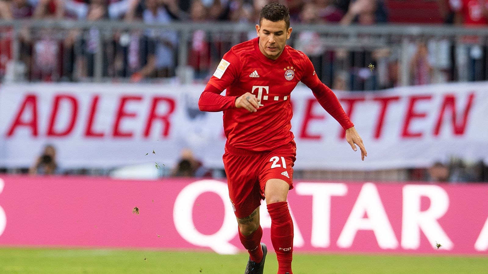 
                <strong>Lucas Hernandez (Bayern München)</strong><br>
                Kommt in der 66. Minute für Boateng und feiert sein Comeback nach dreimonatiger Verletzungspause. Ist in der 71. Minute vor Schick zur Stelle. Spielt ansonsten solide. ran-Note: 3
              