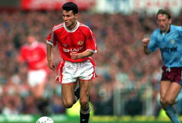 
                <strong>Ryan Giggs</strong><br>
                Der 2. März 1991 markiert den Beginn einer bemerkenswerten Karriere: Im Punktspiel gegen Everton muss Coach Alex Ferguson improvisieren, weil der etatmäßige Außenverteidiger Denis Irwin verletzt raus muss. So kommt der damals 17-jährige Ryan Giggs zu seinem Profi-Debüt.
              