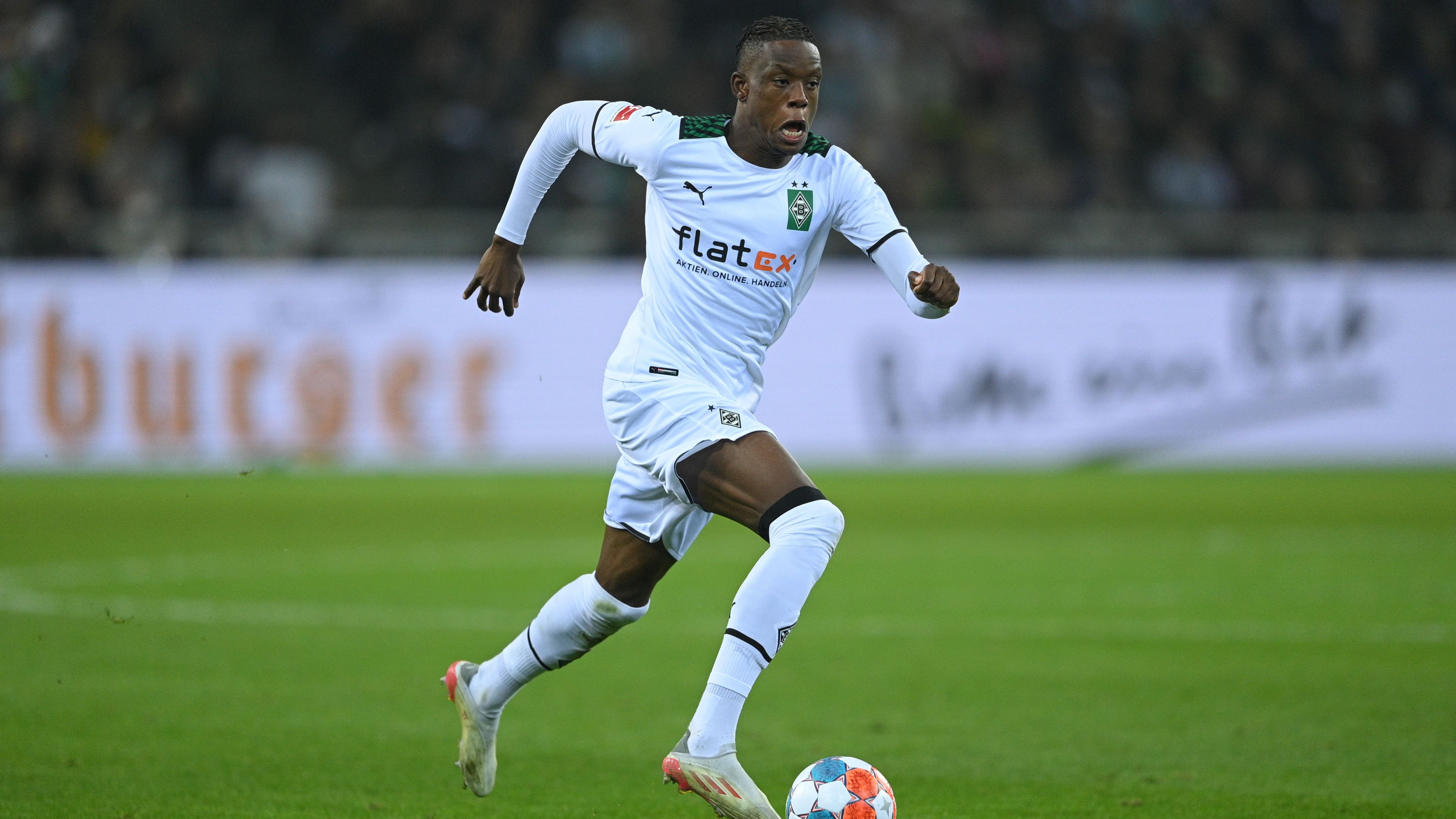 <strong>Top-Transfer: Denis Zakaria</strong><br>Der nächste Volltreffer, den Eberl in der Schweiz landete. Der Mittelfeldmotor spielte viereinhalb Jahre in Gladbach und gehörte zu den absoluten Leistungsträgern. Er wechselte im Winter 2022 zu Juventus und spielt derzeit für die AS Monaco.