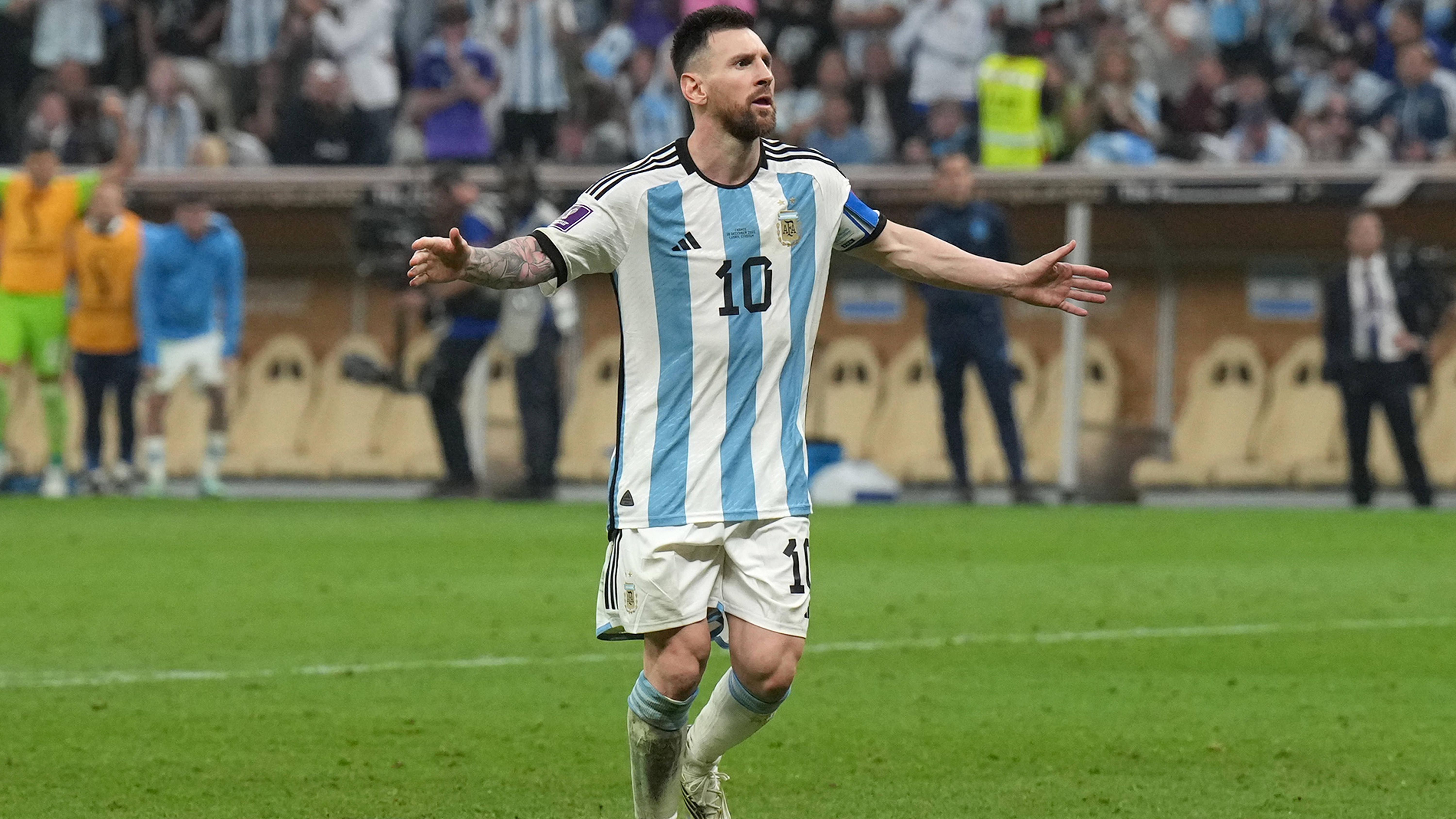 
                <strong>Angriff: Lionel Messi</strong><br>
                Verein: Paris Saint-GermainNationalität: Argentinien
              