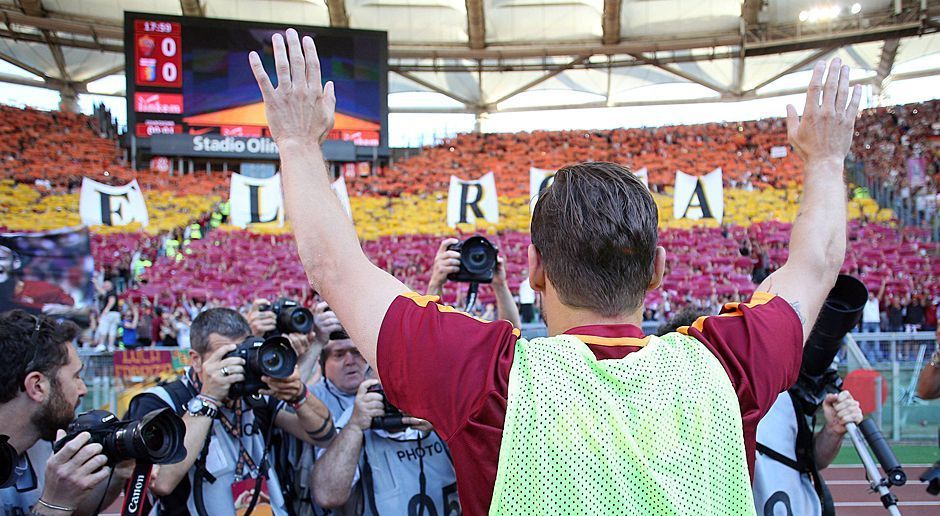 
                <strong>Der tränenreiche Abschied das Francesco Totti</strong><br>
                Da schaut sogar der Gepriesene vor dem Spiel höchstselbst vorbei.
              