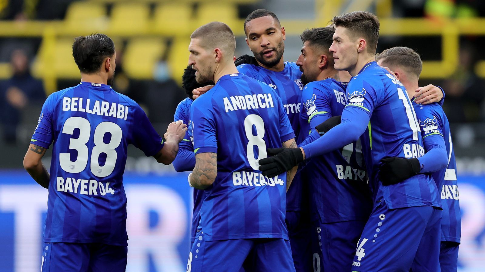 
                <strong>Platz 12: Bayer Leverkusen</strong><br>
                Transfereinnahmen seit 2012: 503 Millionen Euro - Transferausgaben seit 2012: 522 Millionen Euro - Transferbilanz seit 2012: -19 Millionen Euro
              