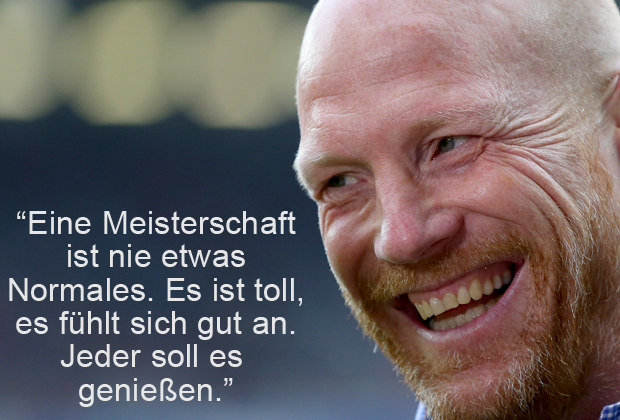 
                <strong>Matthias Sammer</strong><br>
                Sportvorstand Matthias Sammer lässt seine Freude freien Lauf - doch er gibt sich auch kämpferisch: "Wir sind sehr heiß auf das Spiel gegen Dortmund."
              