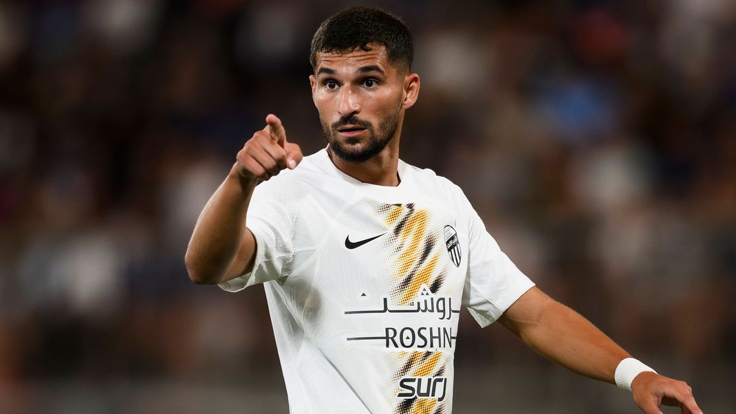 FC Internazionale vs Al Ittihad - Friendly Houssem Aouar of Al Ittihad gestures during the friendly football match between FC Internazionale and Al Ittihad. Monza Italy Copyright: xNicolòxCampox