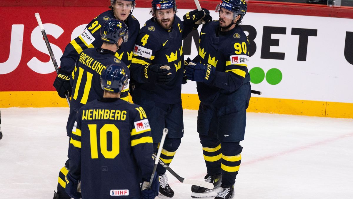 Sweden v Canada - 2025 IIHF Ice Hockey World Championship