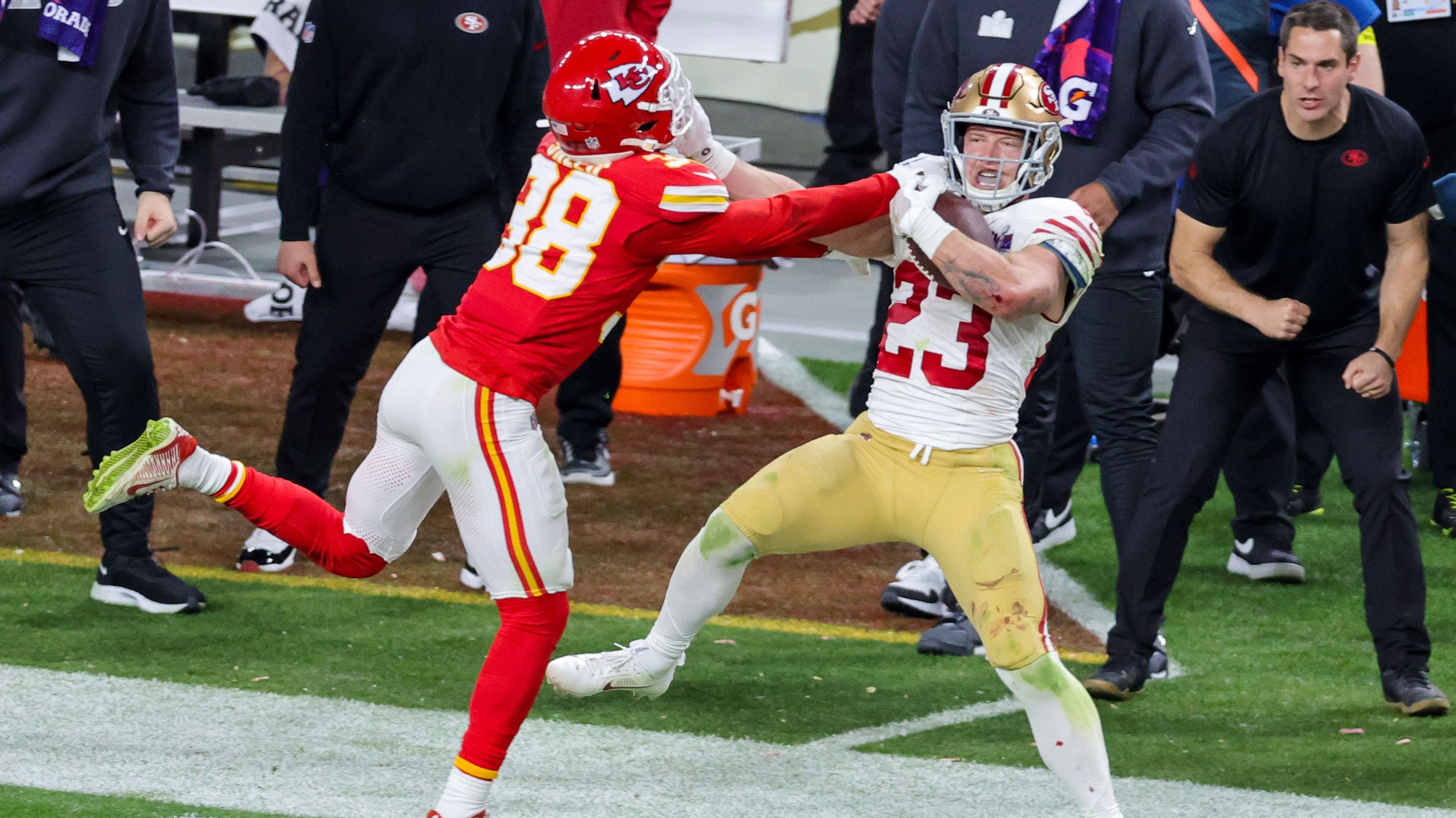 <strong>Platz 2: San Francisco 49ers vs. Kansas City Chiefs (20. Oktober 2024) - $587</strong><br>Es ist wohl kaum überraschend, dass auch die Neuauflage des Super Bowl 2024 ein Match ist, bei dem sich Karten teuer verkaufen lassen. Demnach kratzt das Duell zwischen den 49ers und den Chiefs an der 600-Dollar-Grenze.