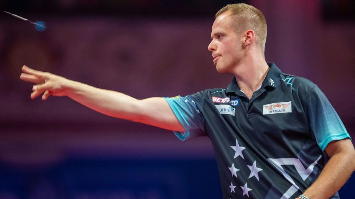 Max Hopp ist der 24. der Weltrangliste im Darts