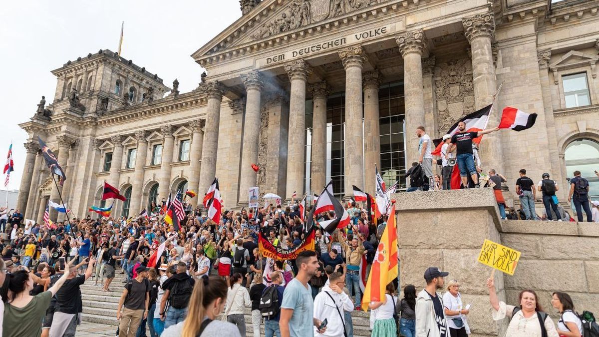 Protest Reichtstag Picture Alliance Nurphoto Achille Abboud 221648345