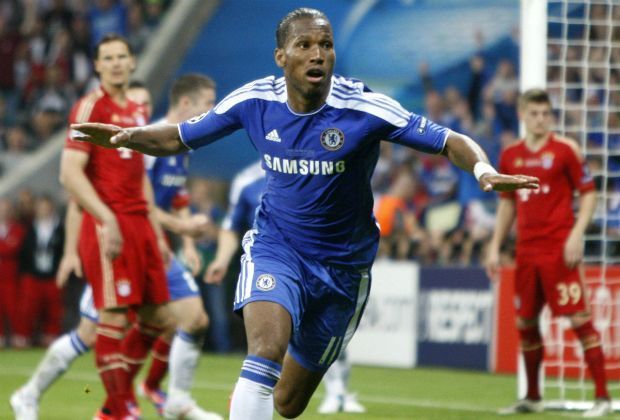 
                <strong>Didier Drogba</strong><br>
                Wie die meisten Bayern-Fans wissen, holte Didier Drogba 2012 die Champions League mit dem FC Chelsea. Mit 44 Toren ist der Ivorer auch in der Top-10 der besten Torschützen. Interessant: Drogba begann seine Karriere als Rechtsverteidiger, bevor sein Offensiv-Potenzial entdeckt wurde.
              