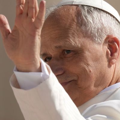  Papst Leo XIV. blickt sorgenvoll auf den Zustand der Welt und der Menschen. (Symbolbild) 