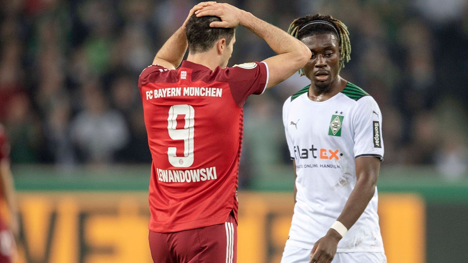 <strong>Saison 2021/2022: Pokal-Desaster gegen Gladbach blieb ohne Folgen</strong><br>
                In der vorangegangenen Saison erlebte der FC Bayern in der 2. Pokal-Runde ein echtes Desaster. Völlig überraschend verloren sie mit 0:5 bei Borussia Mönchengladbach. Dies war die höchste Pokal-Niederlage der Vereinsgeschichte.