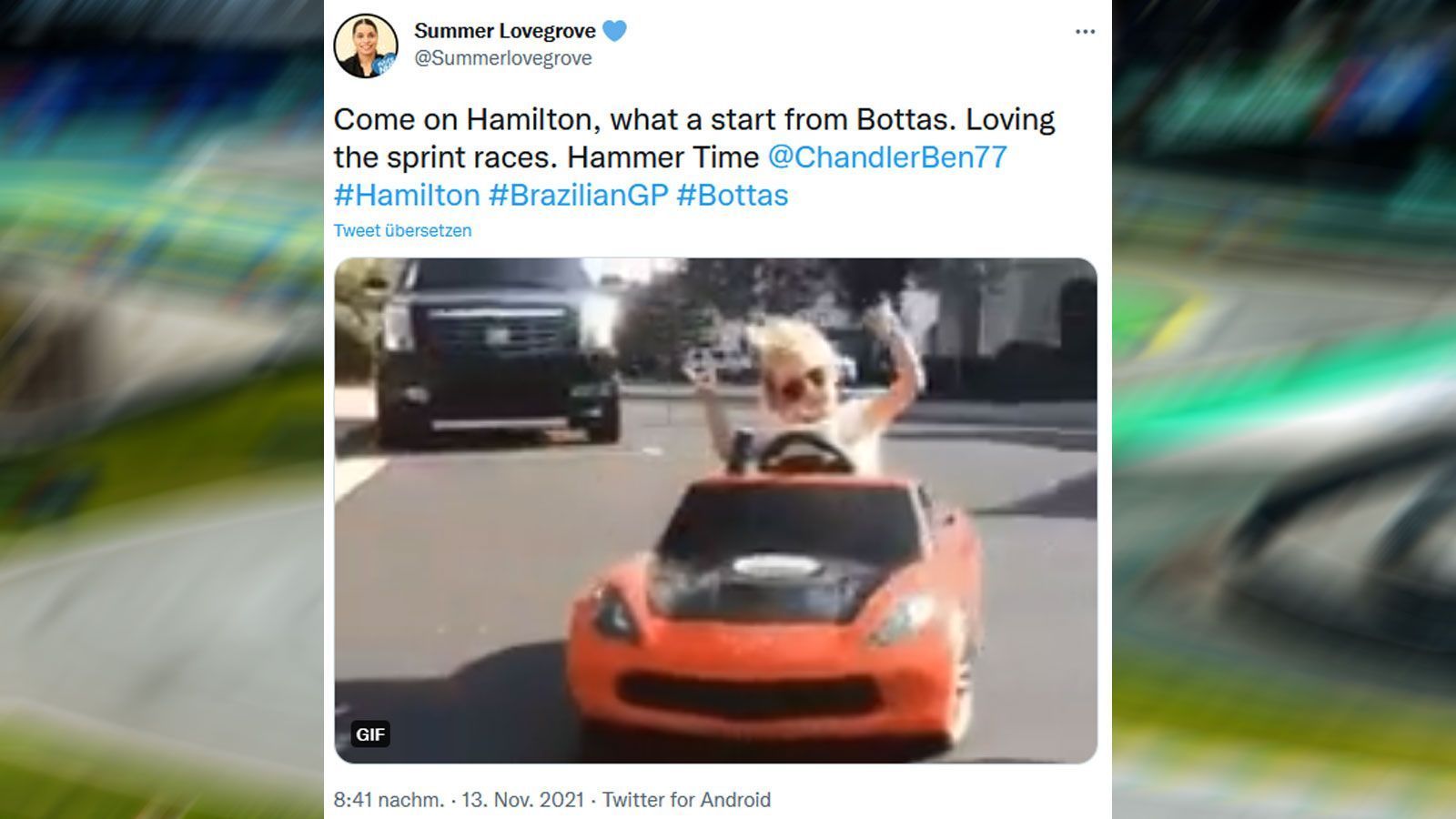 
                <strong>Läuft ja doch bei Mercedes</strong><br>
                Na, da wird sich die Laune bei Herrn Wolff schnell wieder aufhellen. Und wir stellen fest: Diese Sprintrennen haben offenbar doch Fans gefunden.
              