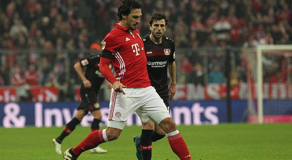 
                <strong>Mats Hummels</strong><br>
                Mats Hummels: Leistete sich im Spielaufbau keinen Fehler, wählte aber zumeist auch die Sicherheits-Variante, aufgrund des starken Pressings der Gäste. Hob das Abseits vor dem Ausgleichstor auf. Nach seinem hervorragenden Kopfball zum 2:1 wieder der Ruhepol im Defensivverbund. ran-Note: 2
              