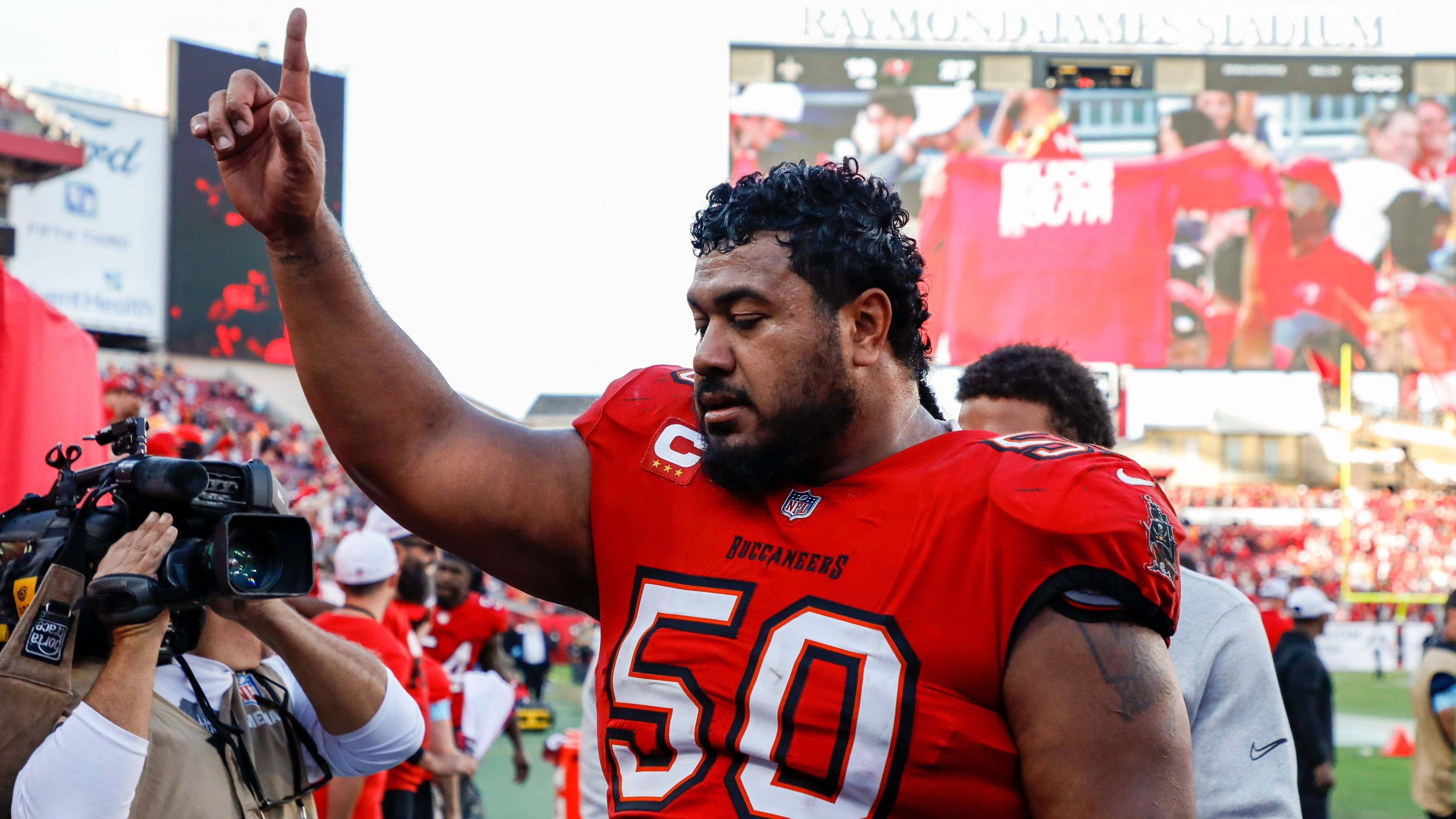 <strong>Platz 9: Vita Vea</strong><br>- Team: Tampa Bay Buccaneers<br>- Ranking 2024: Honorable Mention