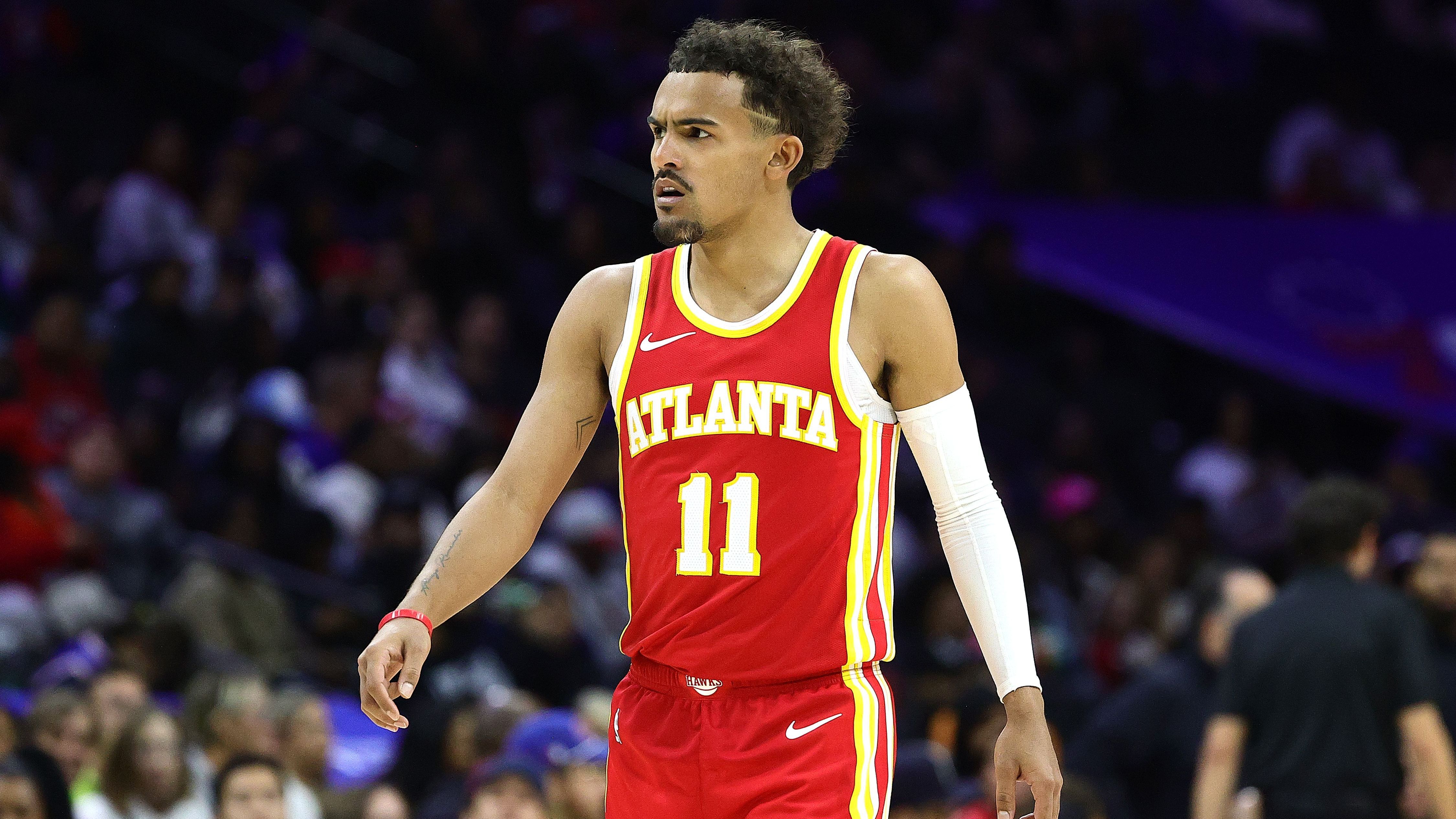 <strong>21. Atlanta Hawks (zuvor Rang 20) </strong><br>Zu gut für die schwachen Teams, zu schwach für gute Teams. So verläuft die ganze Saison – und auch die vergangene Woche. Siege gegen San Antonio und Washington, Niederlagen gegen die Celtics und Cavs. Young begeisterte mit einem Monster-Auftritt gegen die Spurs: 45 Punkte, 14 Assists. Doch mit dieser Defense reicht es einfach nicht für mehr.