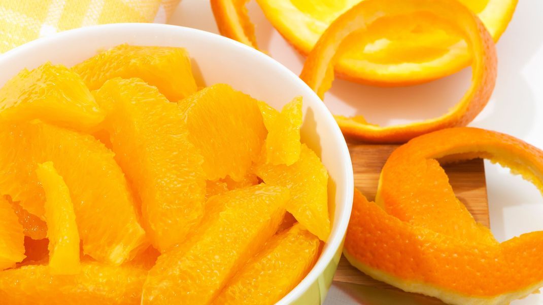 Zitrusfrüchte wie Zitrone, Orange oder Grapefruit geben dem Rezept einen echten Vitaminkick.