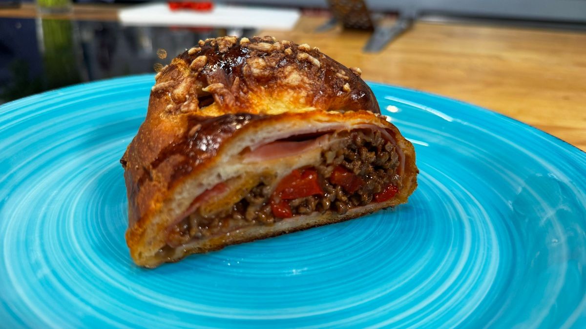Rezept und Zubereitung: Wirsingroulade mit Tomaten-Schmand