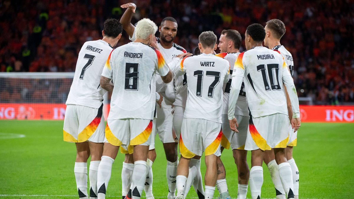 Kai Havertz (Deutschland, 07), Robert Andrich (Deutschland, 08), Florian Wirtz (Deutschland, 17), Jamal Musiala (Deutschland, 10), Jonathan Tah (Deutschland, 04), Deniz Undav (Deutschland, 13), Dav...