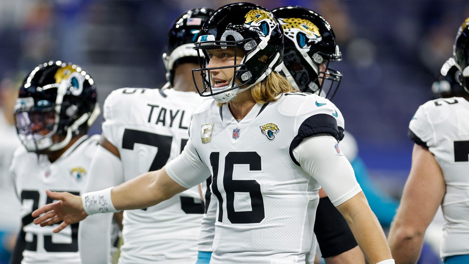 
                <strong>Platz 30 (geteilt): Jacksonville Jaguars</strong><br>
                &#x2022; <strong>0,404 - </strong>21 Siege, 31 Niederlagen -<br>&#x2022; Restliche Spiele: vs. Texans, @Jets, @Patriots, vs. Colts<br>
              