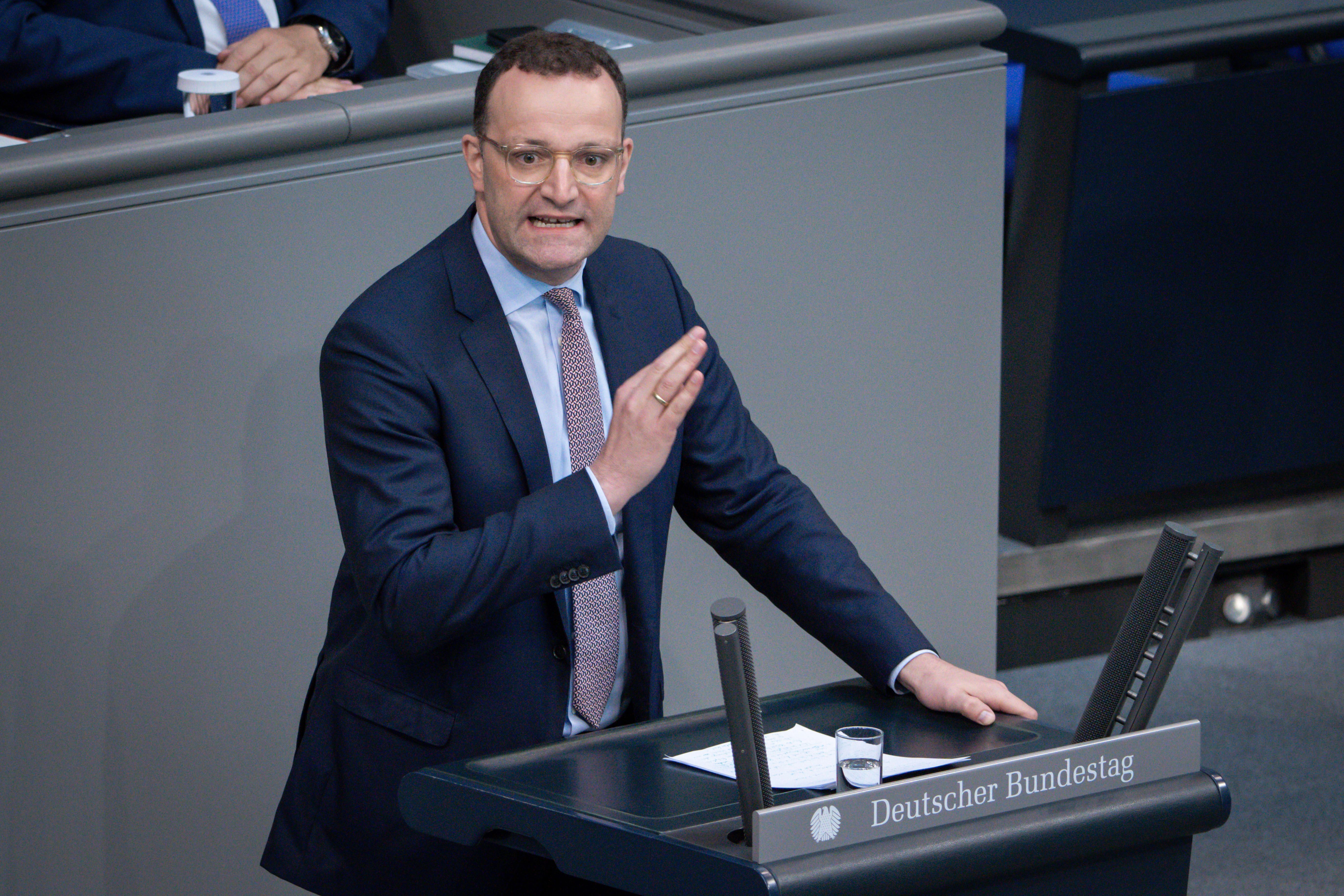 Heizungsgesetz Löst Heftigen Schlagabtausch Im Bundestag Aus