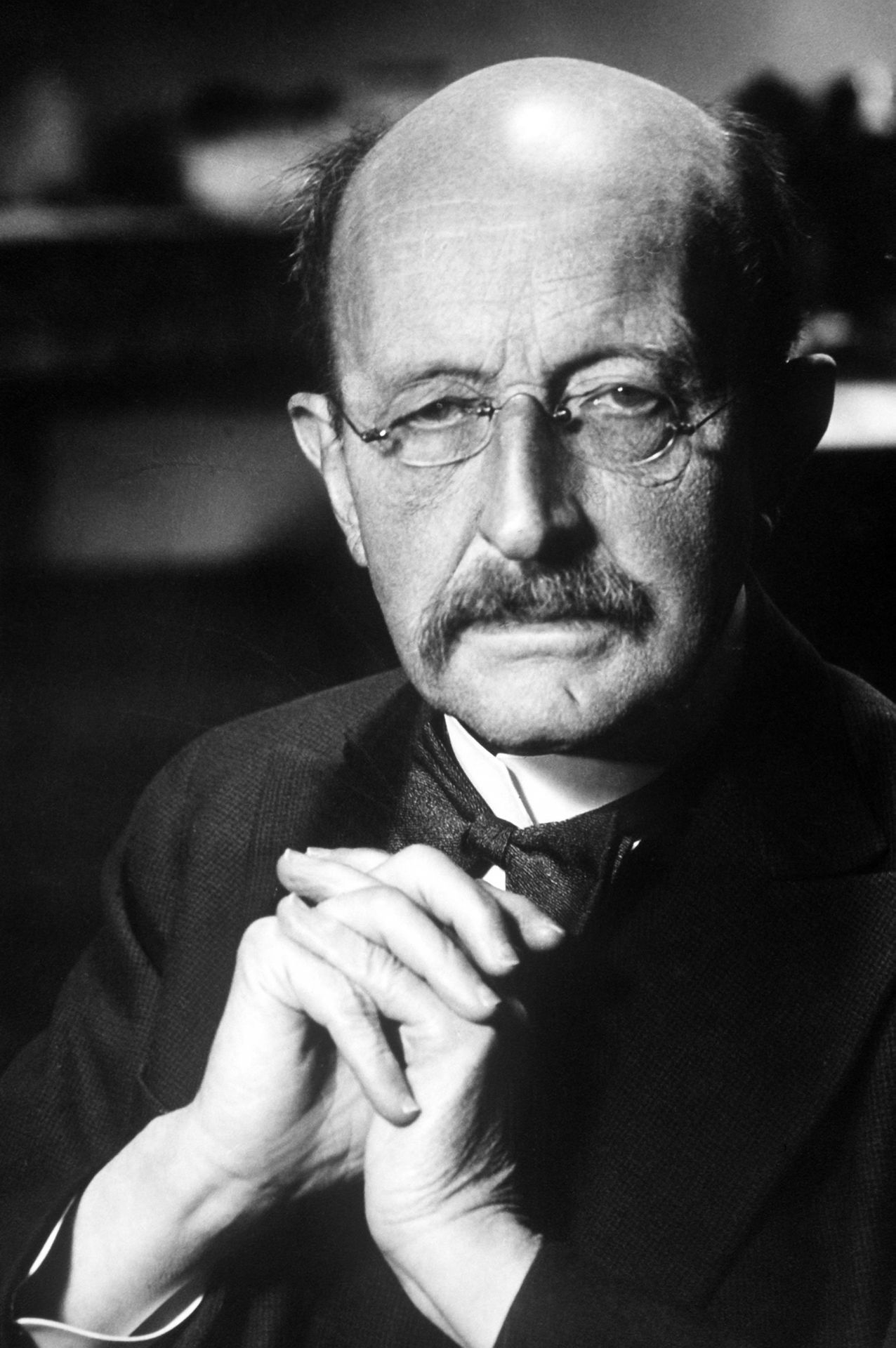 Max Planck (1885 - 1947): Physiker. Er ist der Begründer der modernen Quantenphysik.