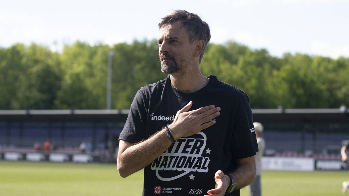 Niko Arnautis verlängert in Frankfurt