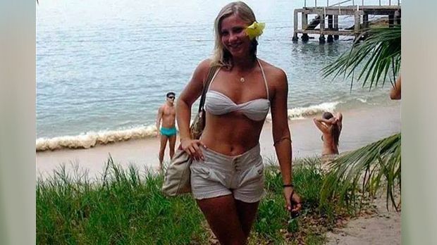 
                <strong>Fernanda Colombo Uliana</strong><br>
                Uliana ist jedoch nicht nur im Fußballstadion zu finden. Nebenbei arbeitet die Linienrichterin als Model und Fitnesstrainerin. 
              